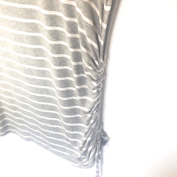 BANANA REPUBLIC | grey and white striped top.  size M NWOT - Picture 12 of 14